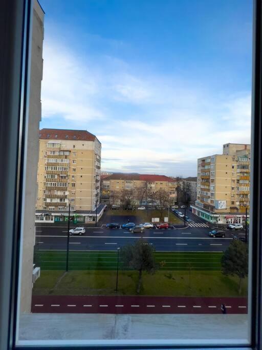 Apartament Spatios In Oradea Exterior foto